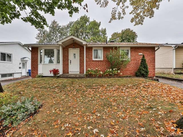 3385 Rue Delson Laval